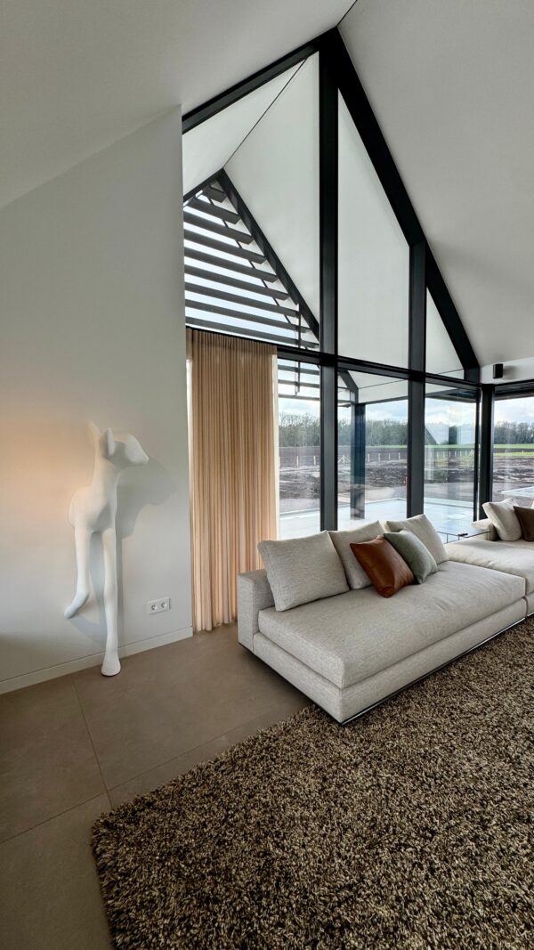 my deer kunst in nieuwbouwhuis architectuur